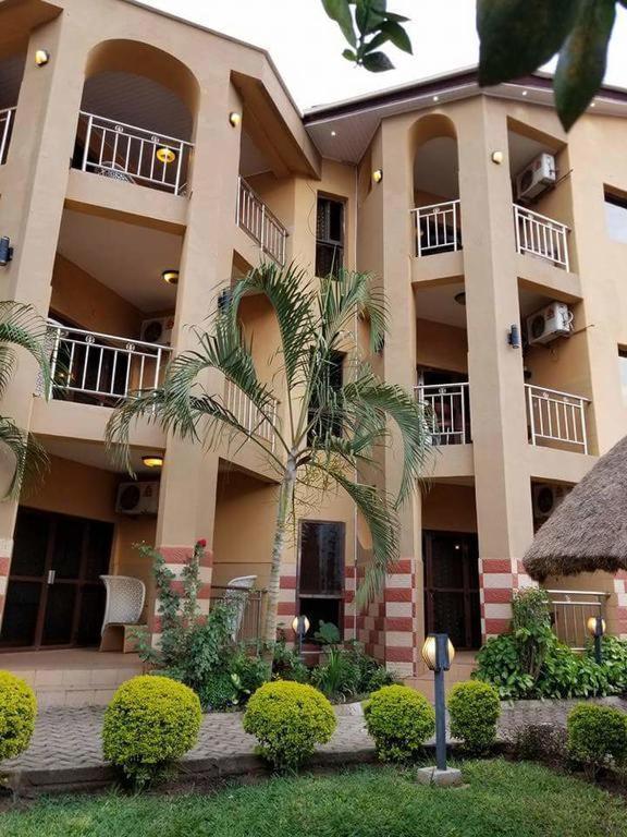 Chrisnet Apartments Lubumbashi Zewnętrze zdjęcie